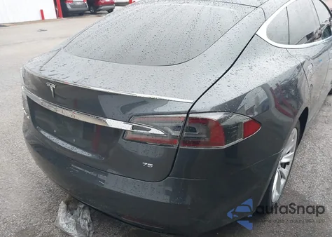2017 Tesla Model S 60/75 from USA, damaged, VIN 5YJSA1E17HF202747